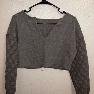Size M crop sweater